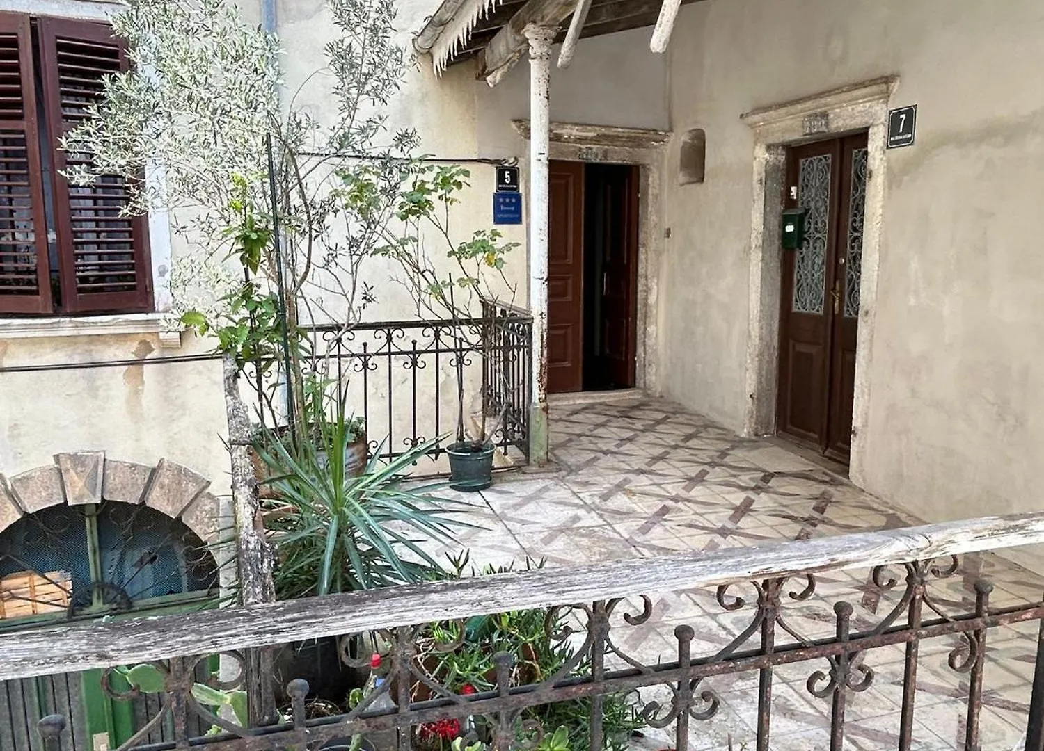 Apartman Lavanda Cres Apartment